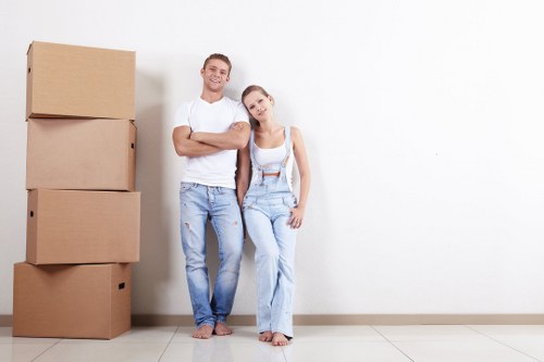 Removal van service in Croydon for home and office moves