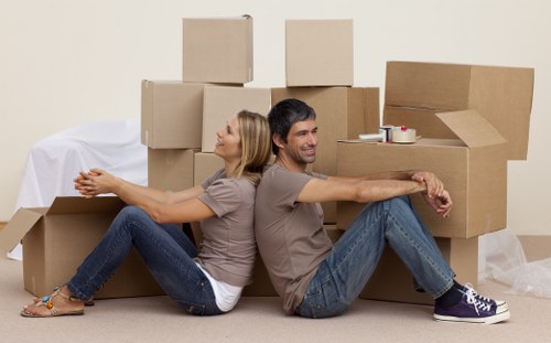 Croydon man and van helping with loading and unloading items