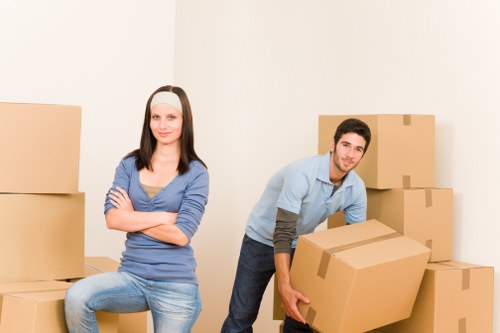 Packing and loading support for a Croydon man and van move